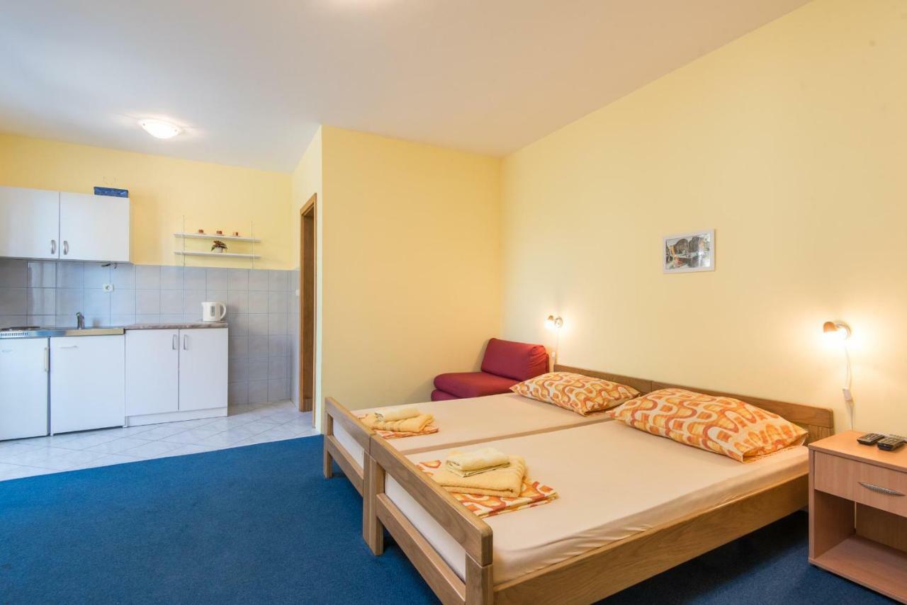 Apartmani Villa Lidija Orebić Εξωτερικό φωτογραφία